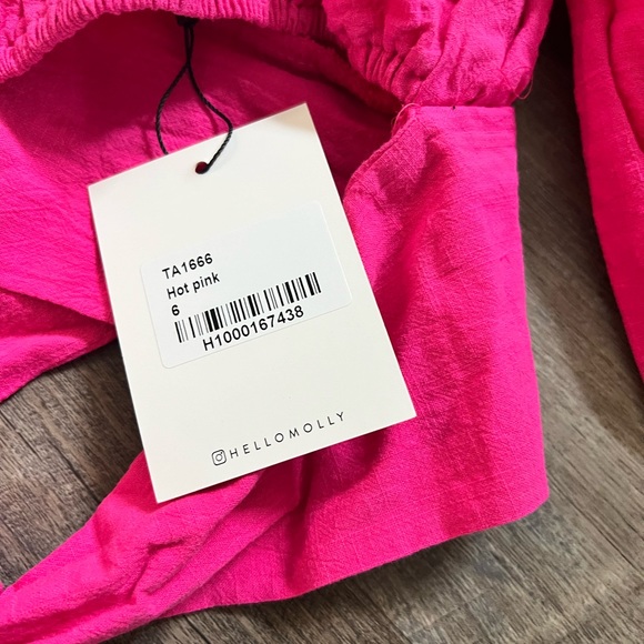 Hello Molly off the shoulder wrap crop top - Picture 3 of 3
